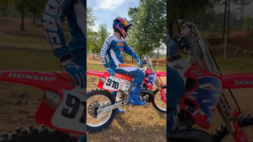 1993 CR250 2-stroke Start Up / Walk Around