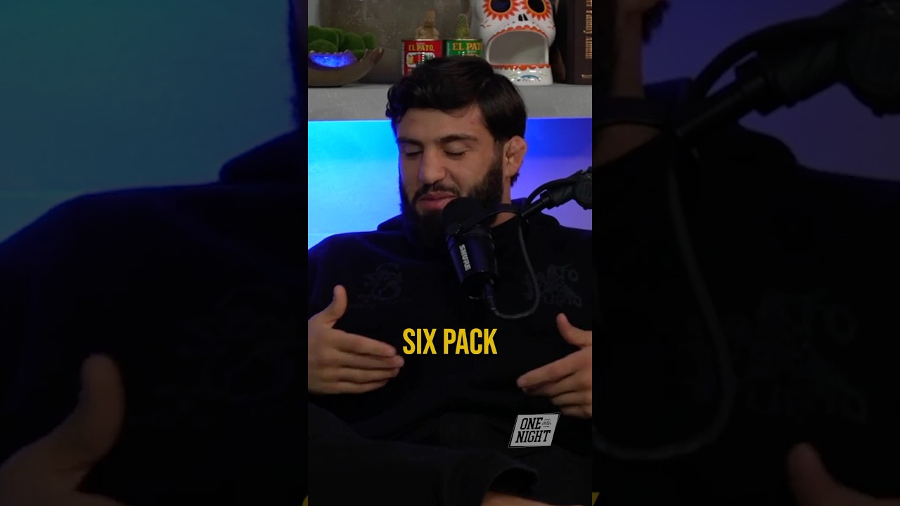 ARMAN TSARUKYAN ROASTS STEINY 😂