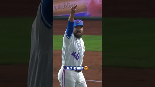 Insane Kyle Isbel Catches in the 8th-Inning #kcroyals #divingcatch #baseballhighlights #MLB